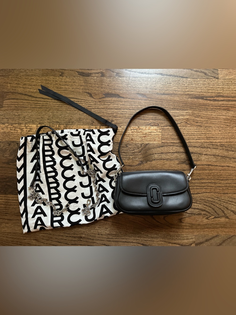 Marc Jacob’s Crossbody Bag with Chain Accent